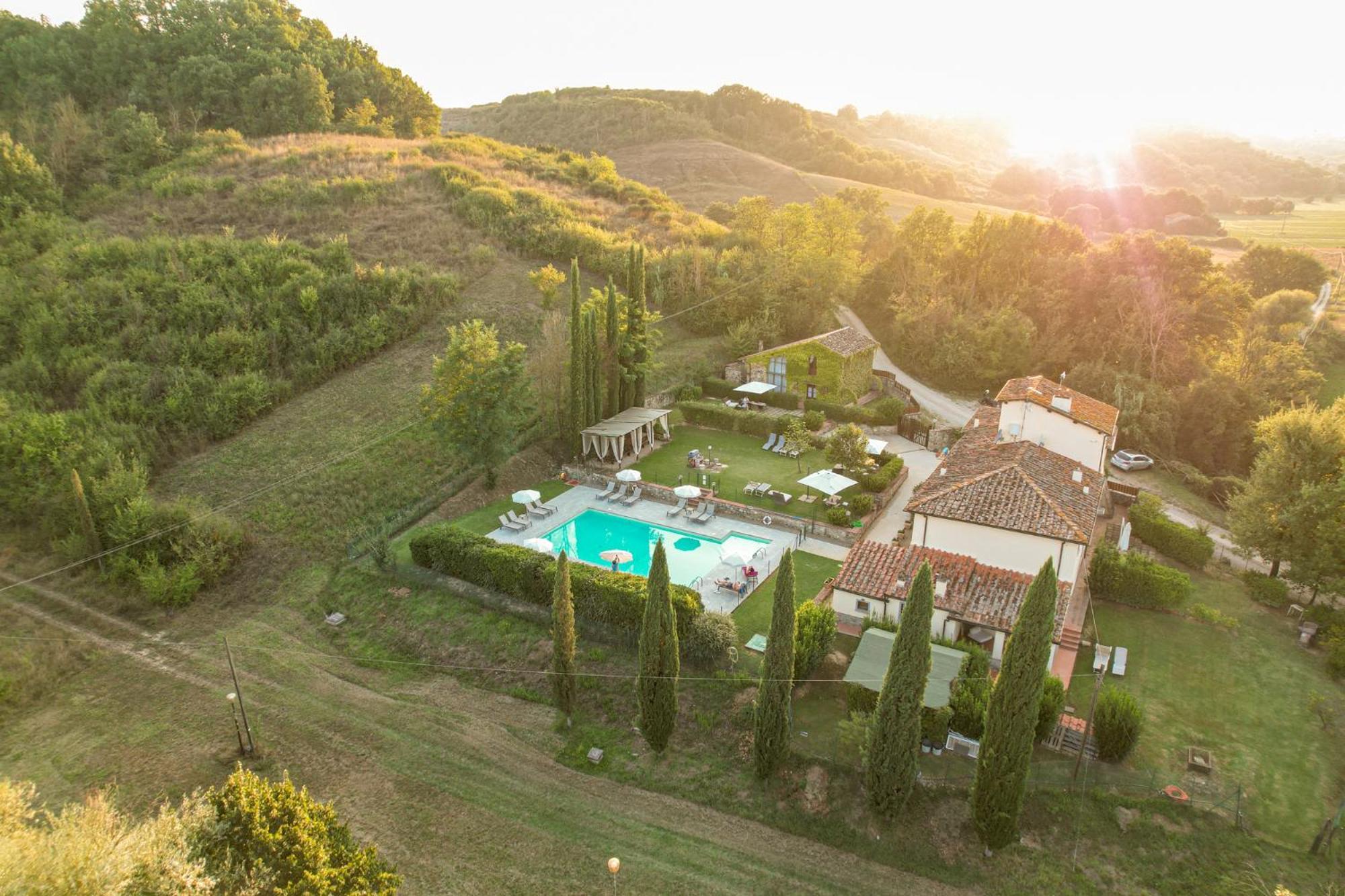 Borgo Santa Maria In Valle Laterina Exteriér fotografie