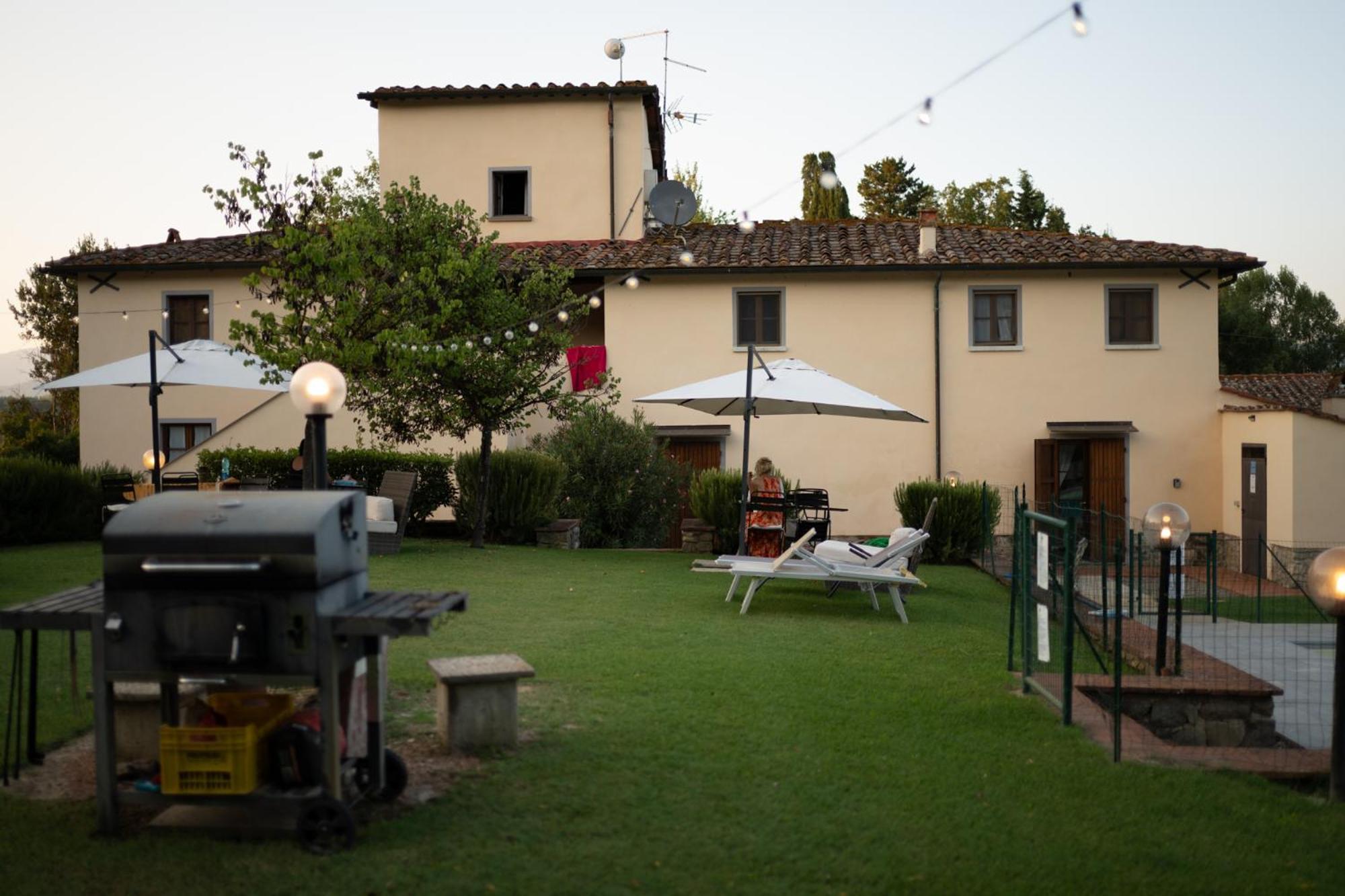 Borgo Santa Maria In Valle Laterina Exteriér fotografie