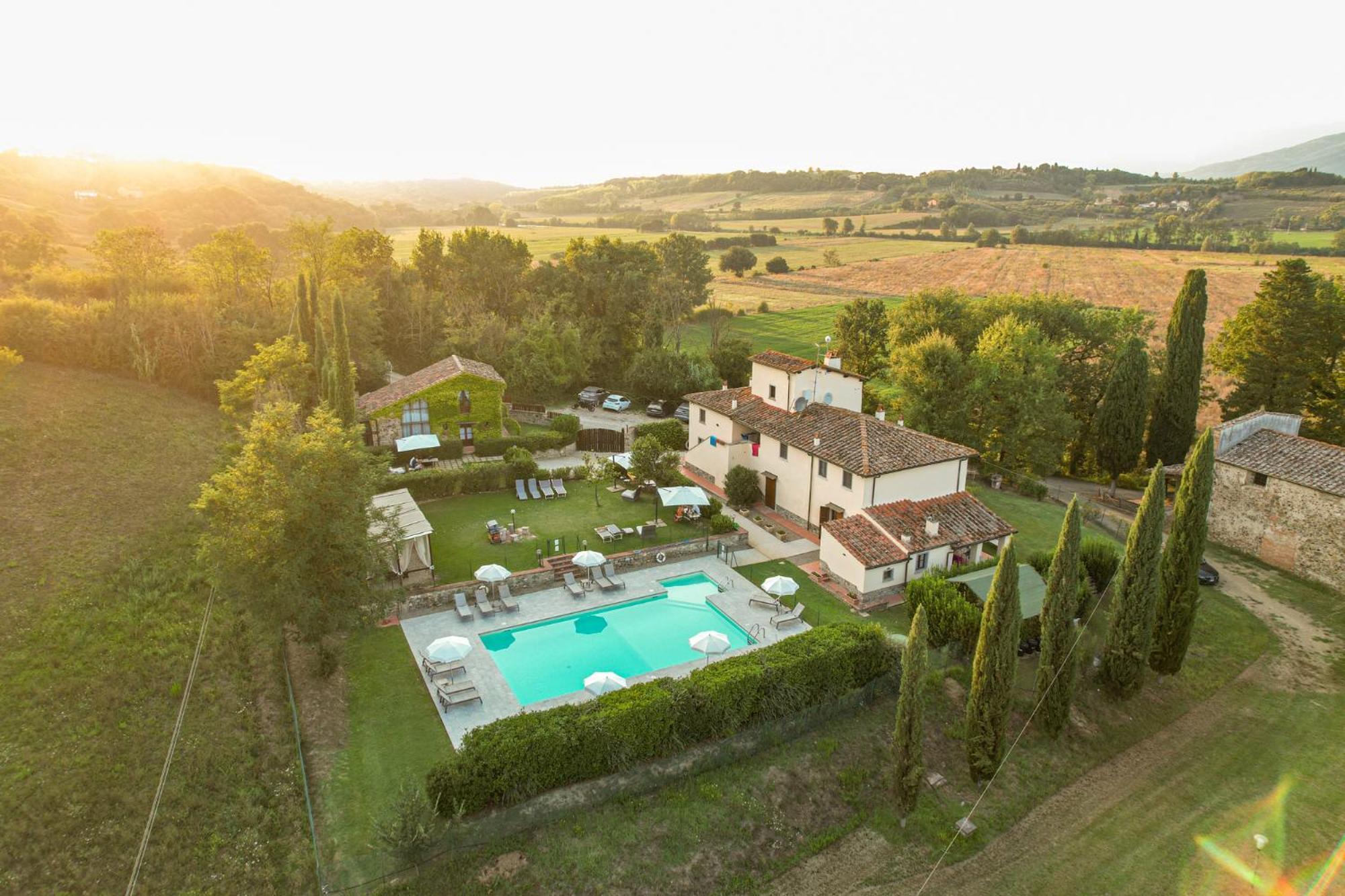 Borgo Santa Maria In Valle Laterina Exteriér fotografie